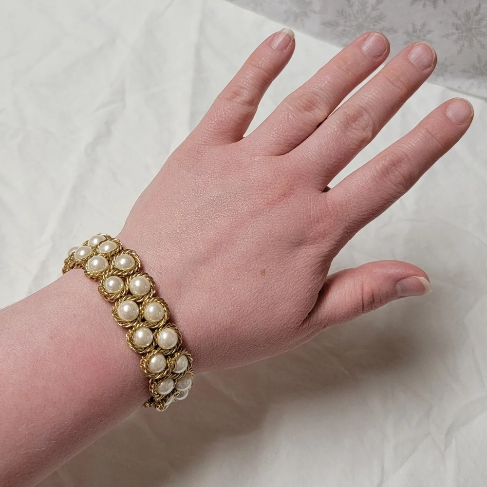 Vintage faux pearl
